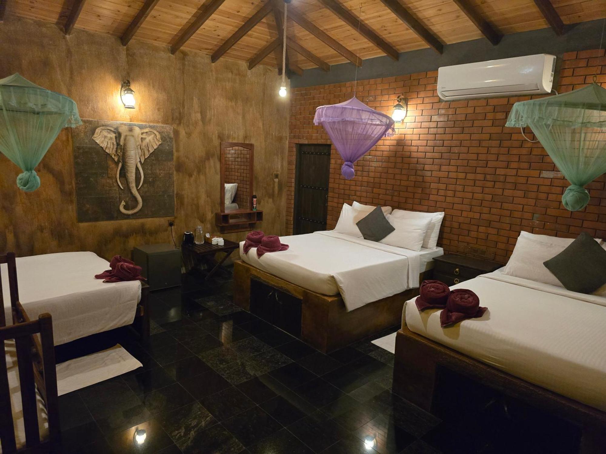 Ceylon Resort Wilpattu Nationalpark Exterior foto