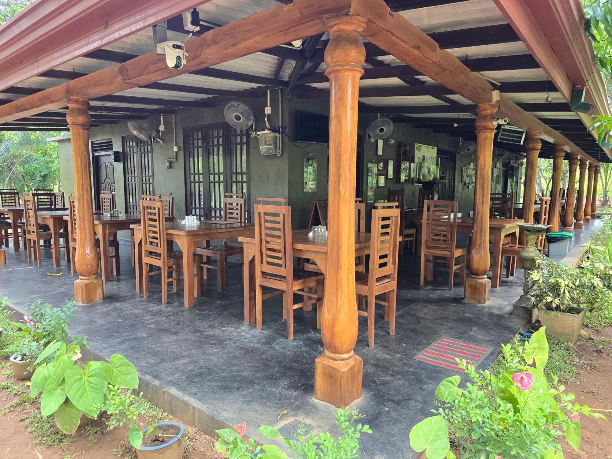 Ceylon Resort Wilpattu Nationalpark Exterior foto